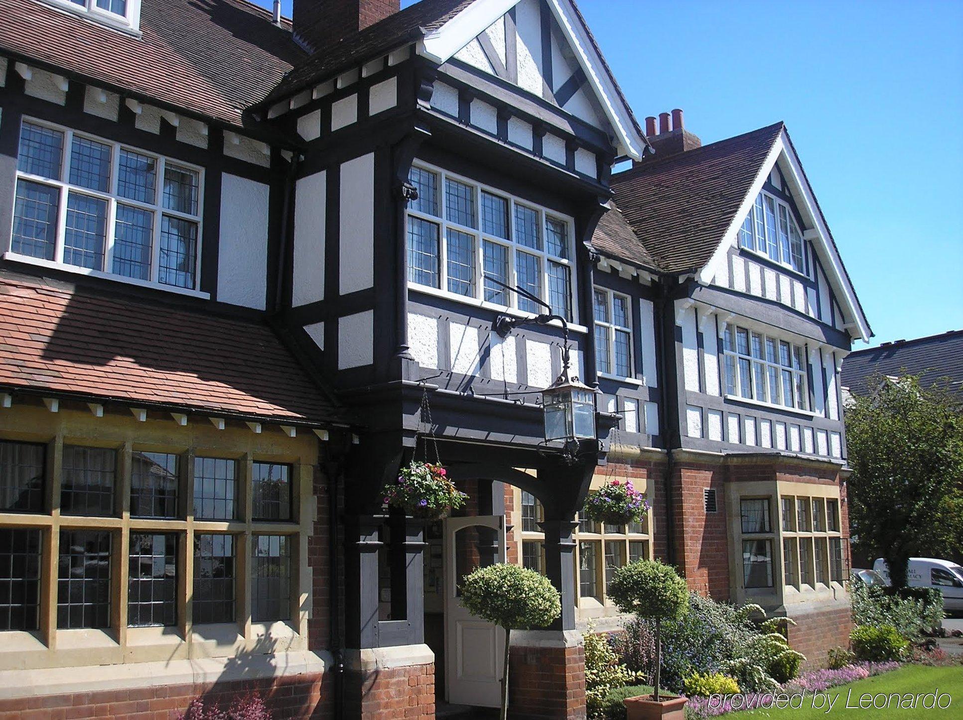 Colwall Park - Hotel, Bar & Restaurant Great Malvern Exterior photo